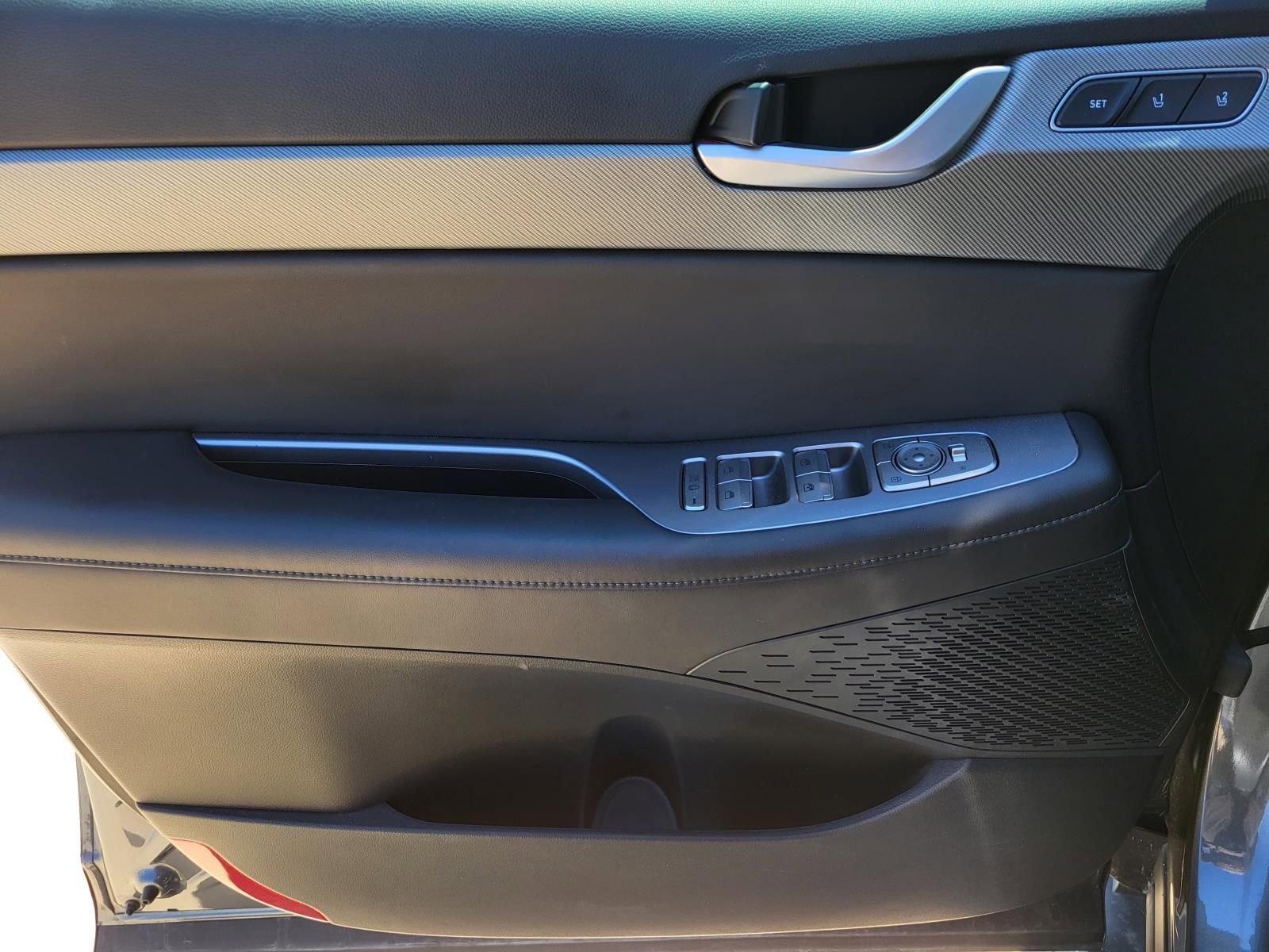 Used 2025 Hyundai Palisade SEL FWD image 22