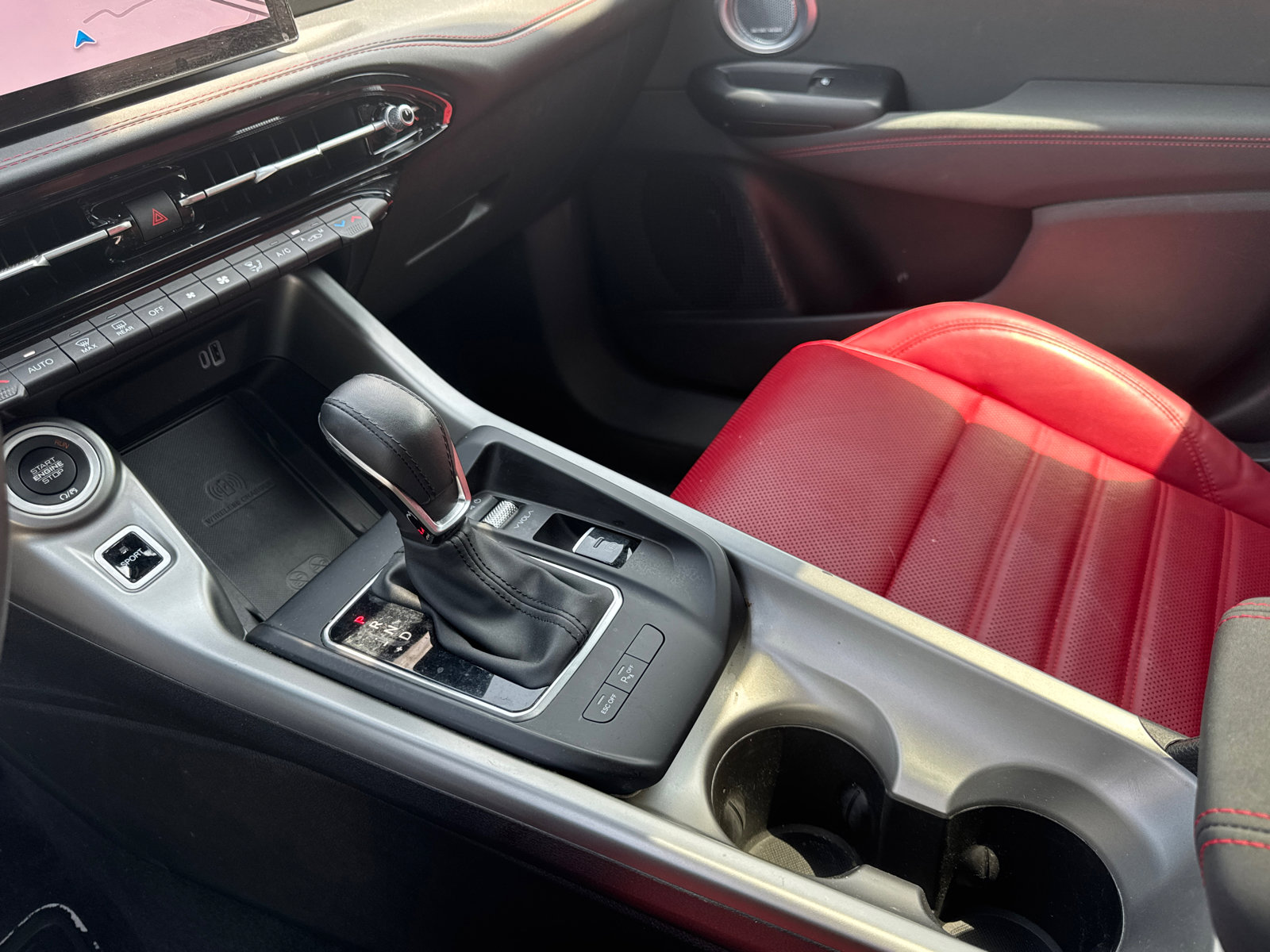 Used 2025 Dodge Hornet R/T w/ R/T Plus Package AWD/4WD image 35