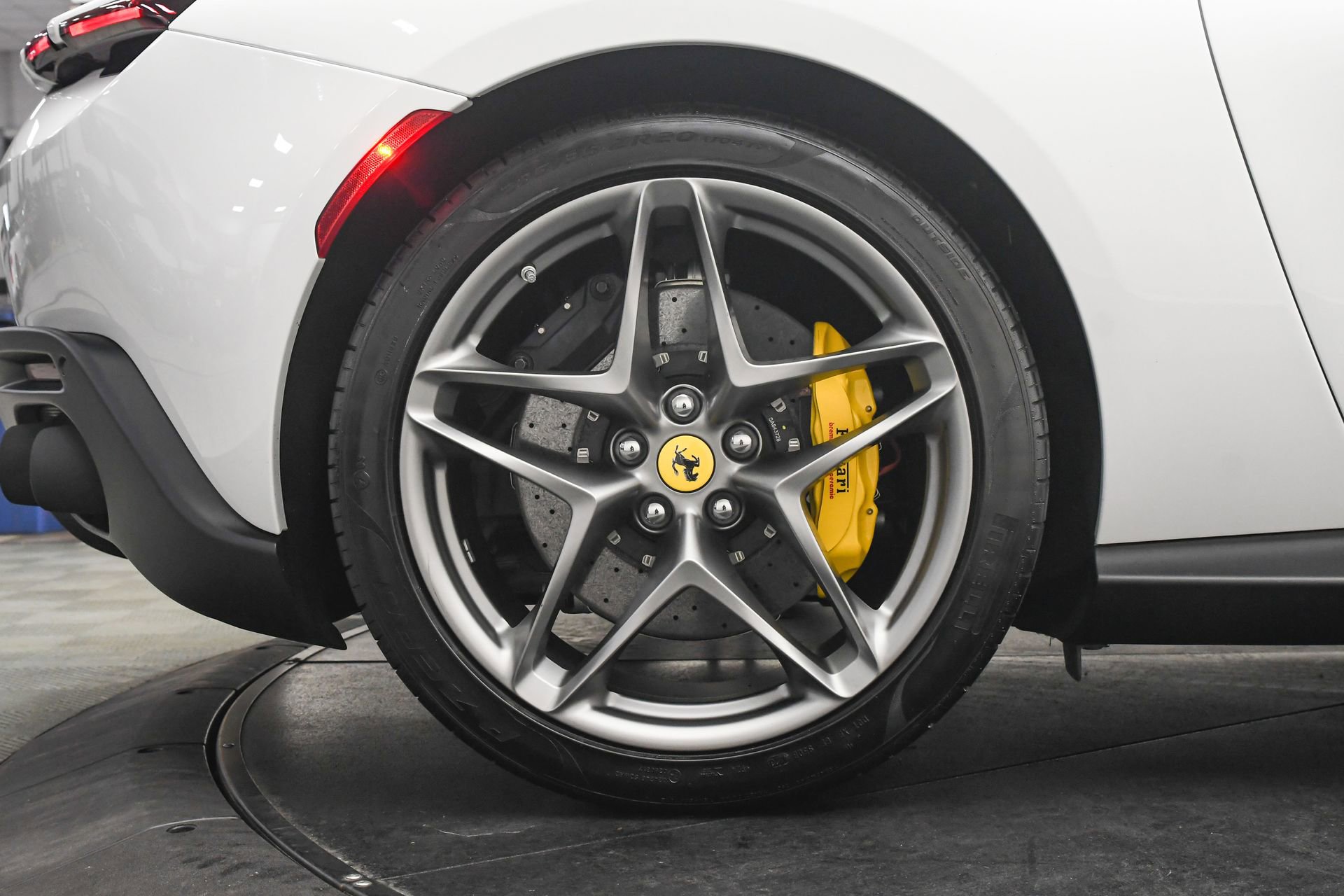 Used 2024 Ferrari Roma image 36