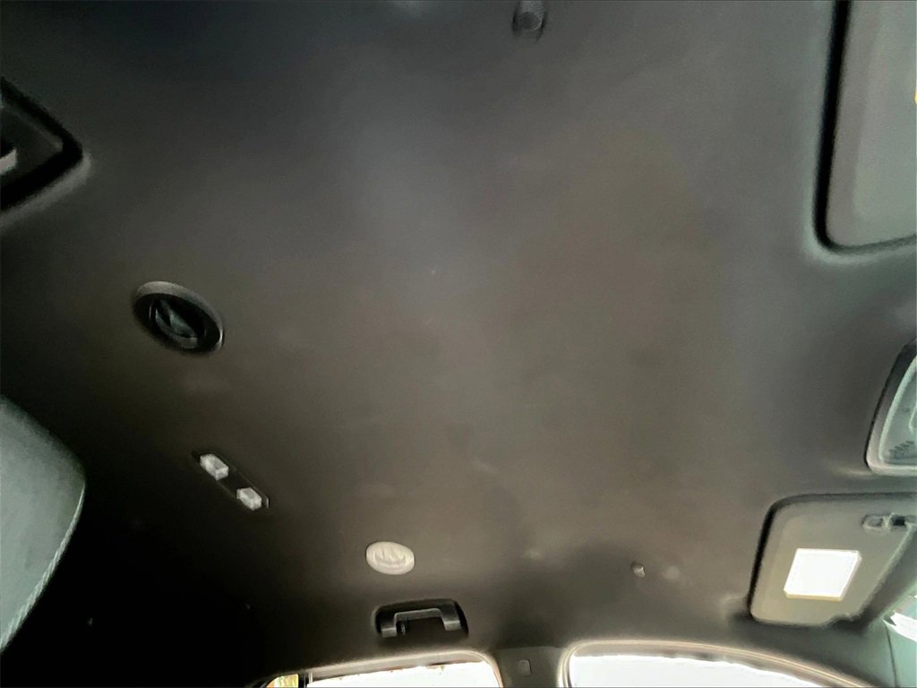 Used 2022 Chevrolet Traverse LT w/ LPO, Cargo Package image 23