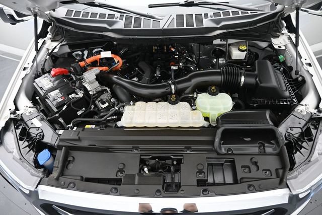 Certified 2024 Ford F150 Lariat w/ Equipment Group 502A High AWD/4WD image 31