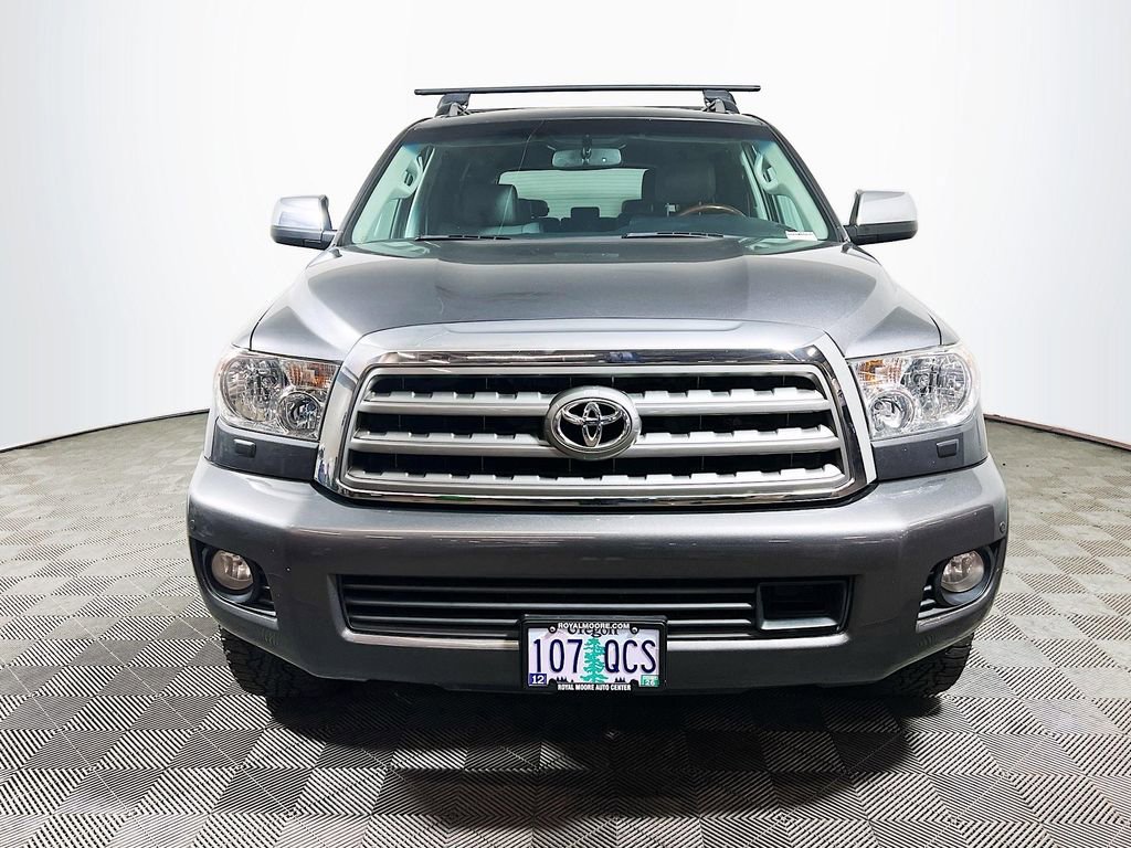 Used 2015 Toyota Sequoia Platinum image 3