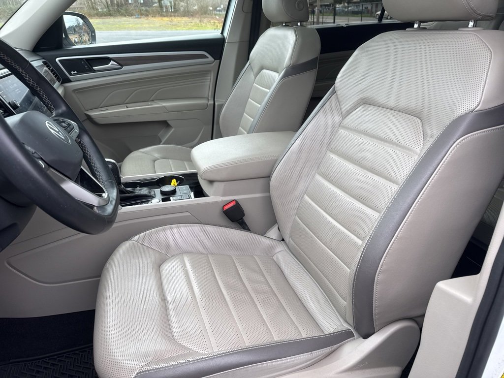 Used 2021 Volkswagen Atlas SEL Premium image 13