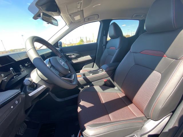 New 2026 Nissan Kicks SR image 11