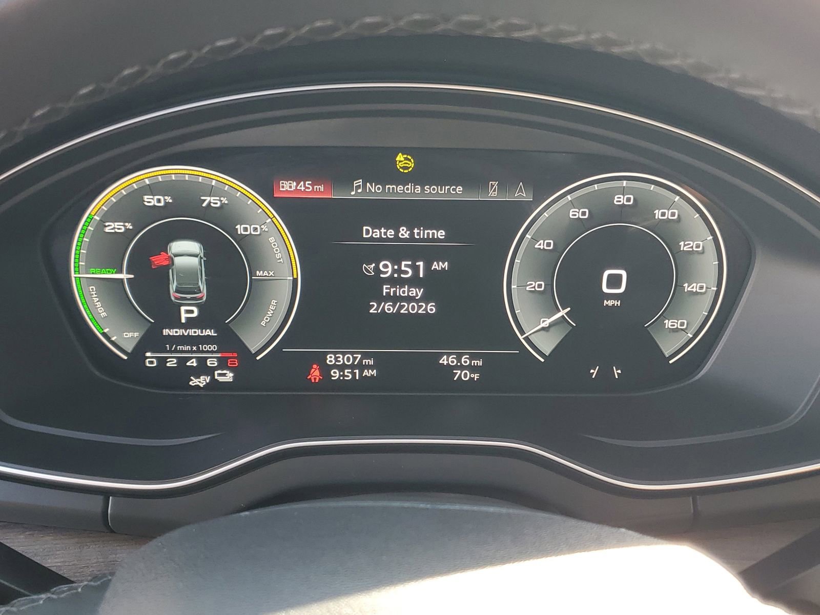 Used 2024 Audi Q5 e Premium Plus w/ Premium Plus Package image 26