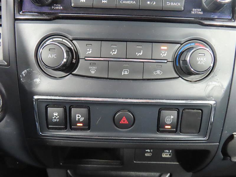 Used 2022 Nissan Titan SV image 25