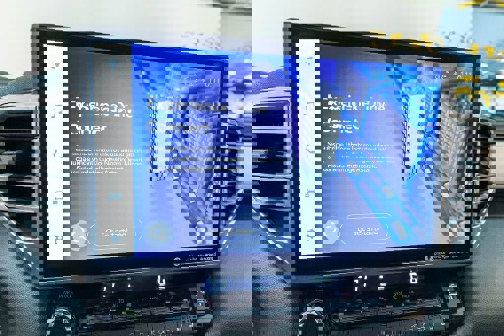 Used 2023 Toyota Tundra Limited w/ Power Package image 31