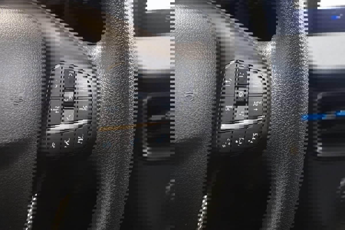 Used 2025 Ford Maverick XLT w/ 4K Tow Package image 32