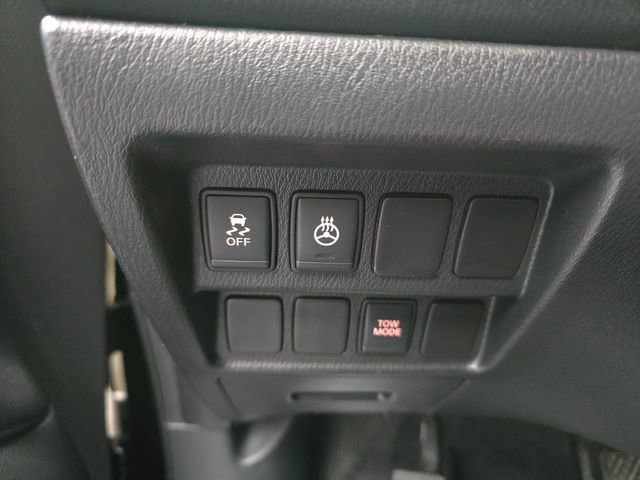 Used 2016 Nissan Pathfinder SV w/ SV Cold Weather Package image 27