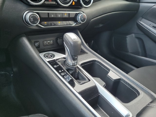 Used 2024 Nissan Sentra SV FWD image 20