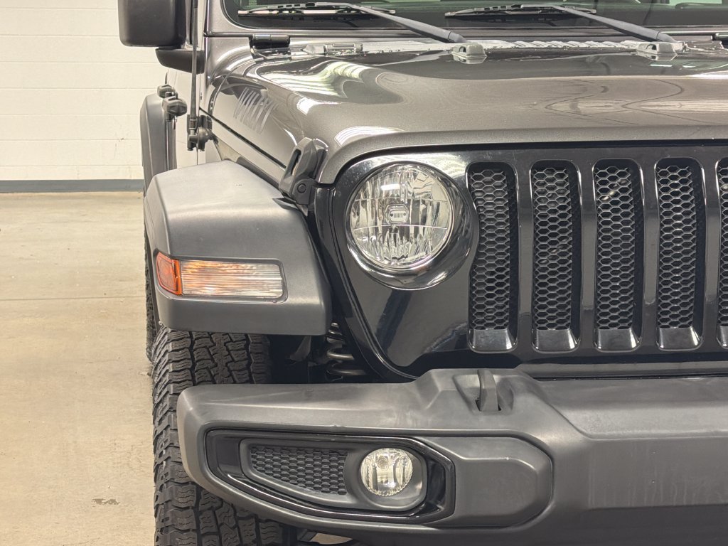 Used 2022 Jeep Wrangler Unlimited Sport AWD/4WD image 4