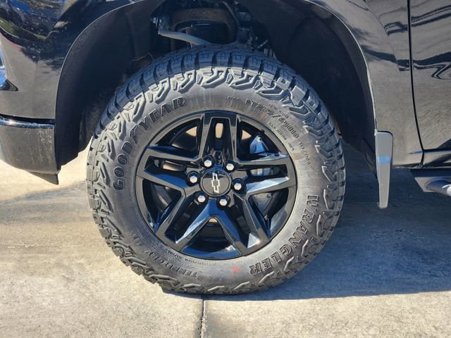 Used 2024 Chevrolet Silverado 1500 Custom Trail Boss image 10