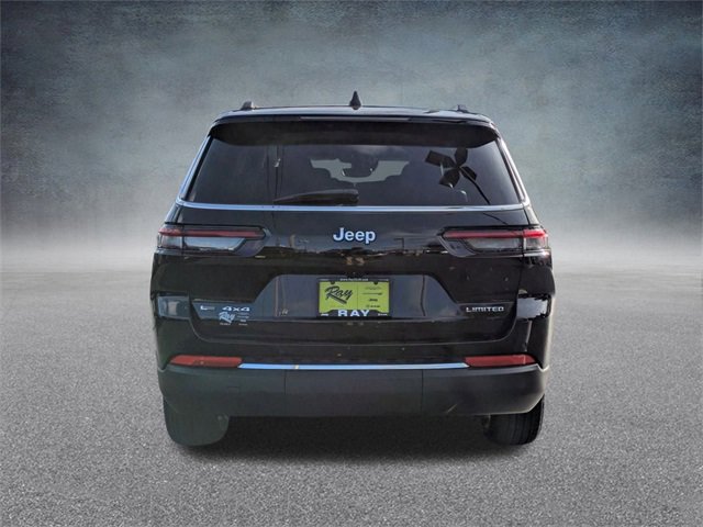 Certified 2023 Jeep Grand Cherokee L Limited w/ Trailer Tow Group (B) image 5