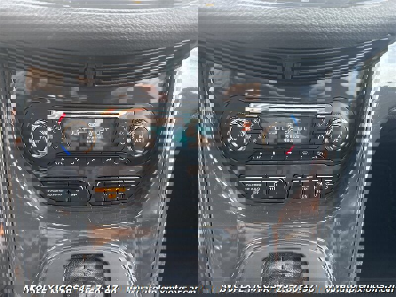 Used 2015 Ford Escape Titanium w/ Equipment Group 301A image 32