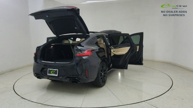 Used 2025 BMW X4 M40i w/ Premium Package image 75