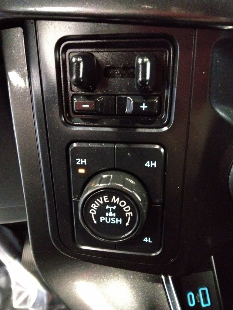 Used 2021 Ford F150 XLT w/ Equipment Group 302A High image 18