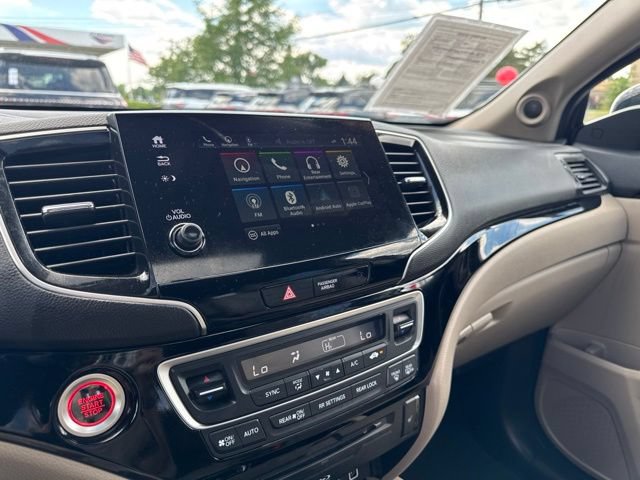 Used 2022 Honda Pilot Touring image 12