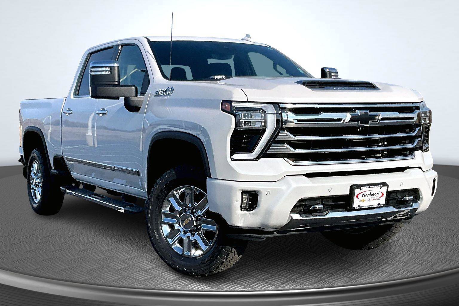 Used 2024 Chevrolet Silverado 2500 High Country w/ Technology Package image 13