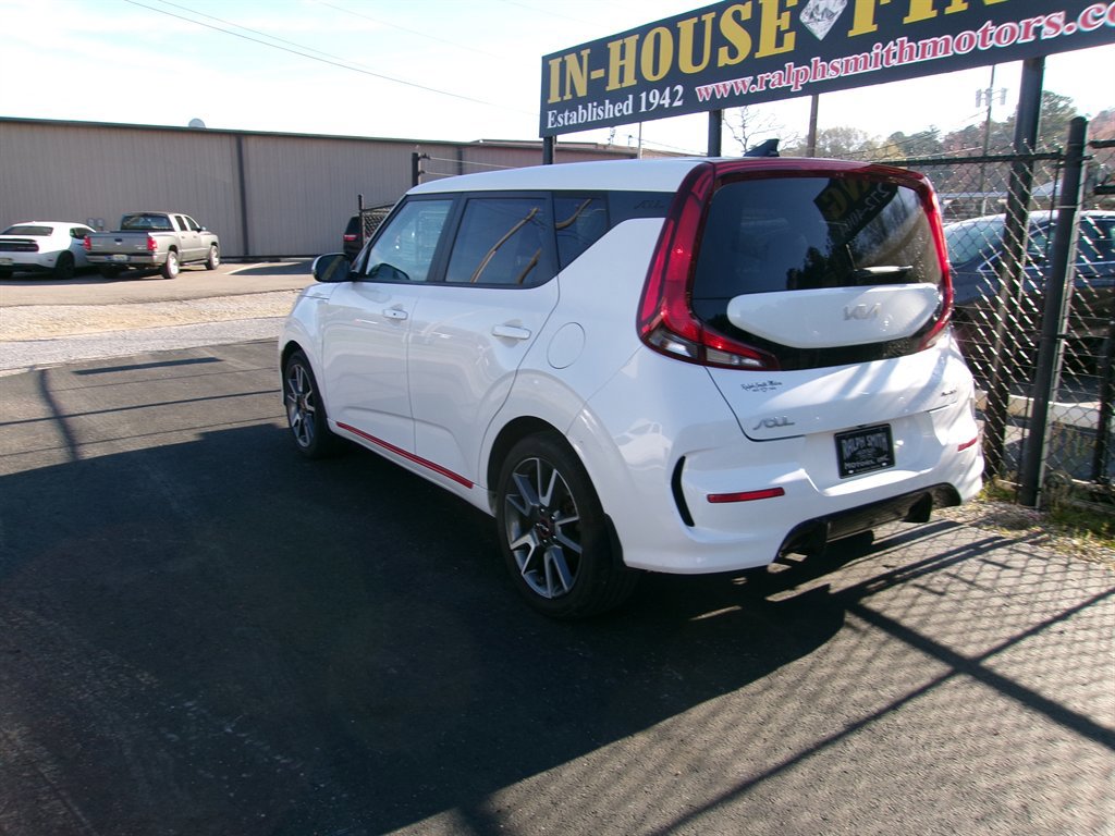 Used 2022 Kia Soul GT-Line image 11