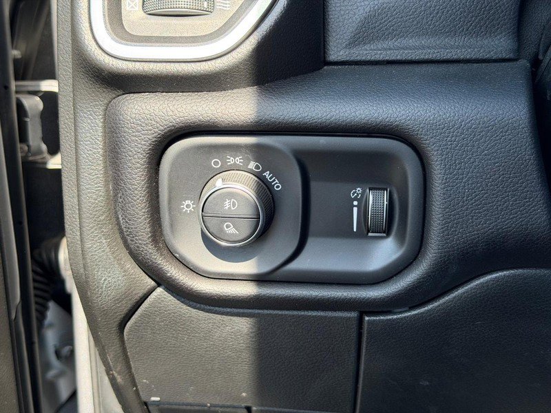Used 2024 RAM 2500 Big Horn w/ Bed Utility Group AWD/4WD image 15