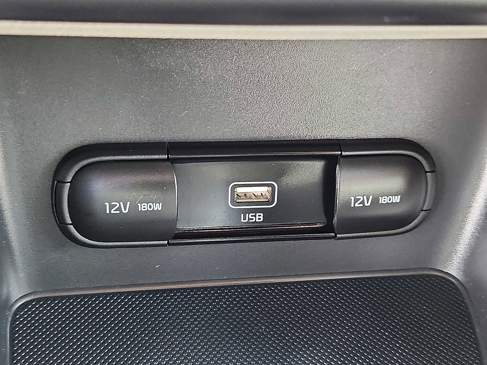 Used 2020 Kia Sportage LX image 23