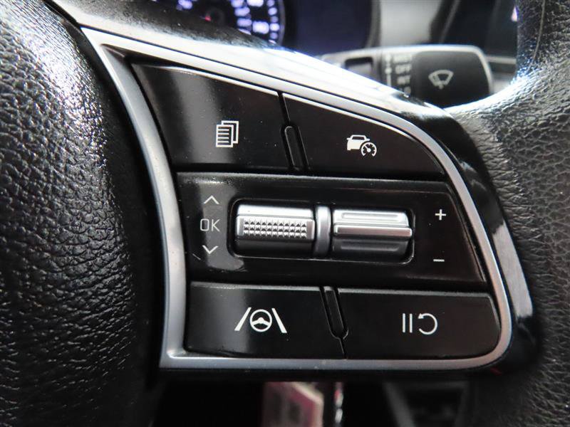 Used 2023 Kia Forte LXS w/ LXS Technology Package FWD image 20