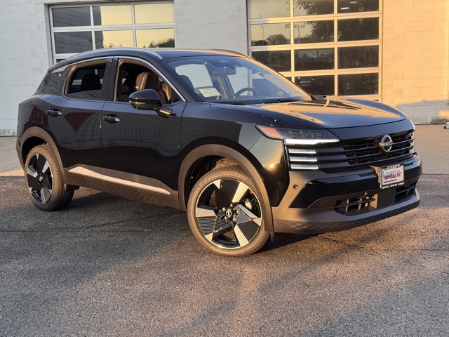 New 2025 Nissan Kicks SR w/ SR Premium Package image 6