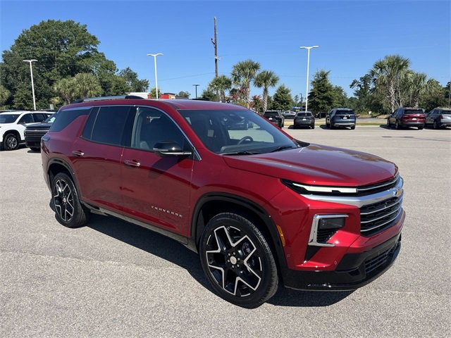 New 2026 Chevrolet Traverse High Country image 2