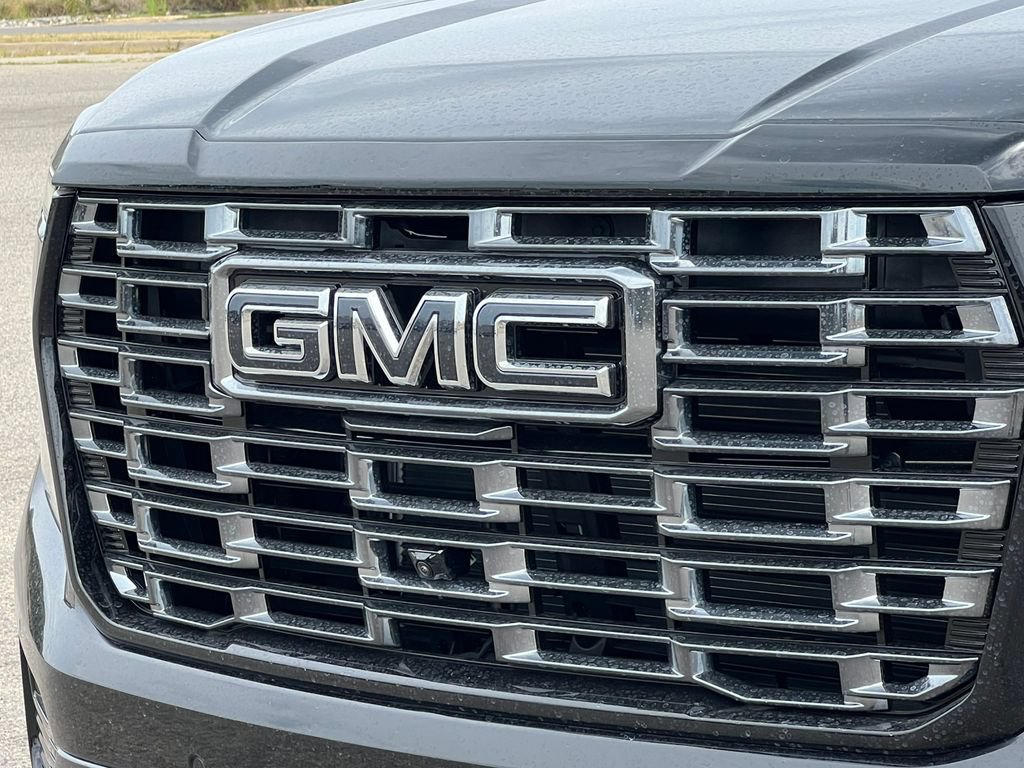 New 2026 GMC Yukon XL Denali Ultimate w/ LPO, Floor Liner Package AWD/4WD image 55