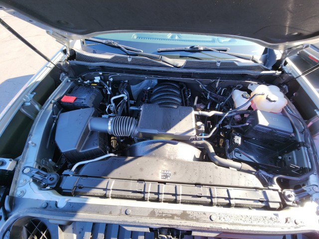 Used 2025 Chevrolet Silverado 2500 Custom w/ Custom Value Package image 11