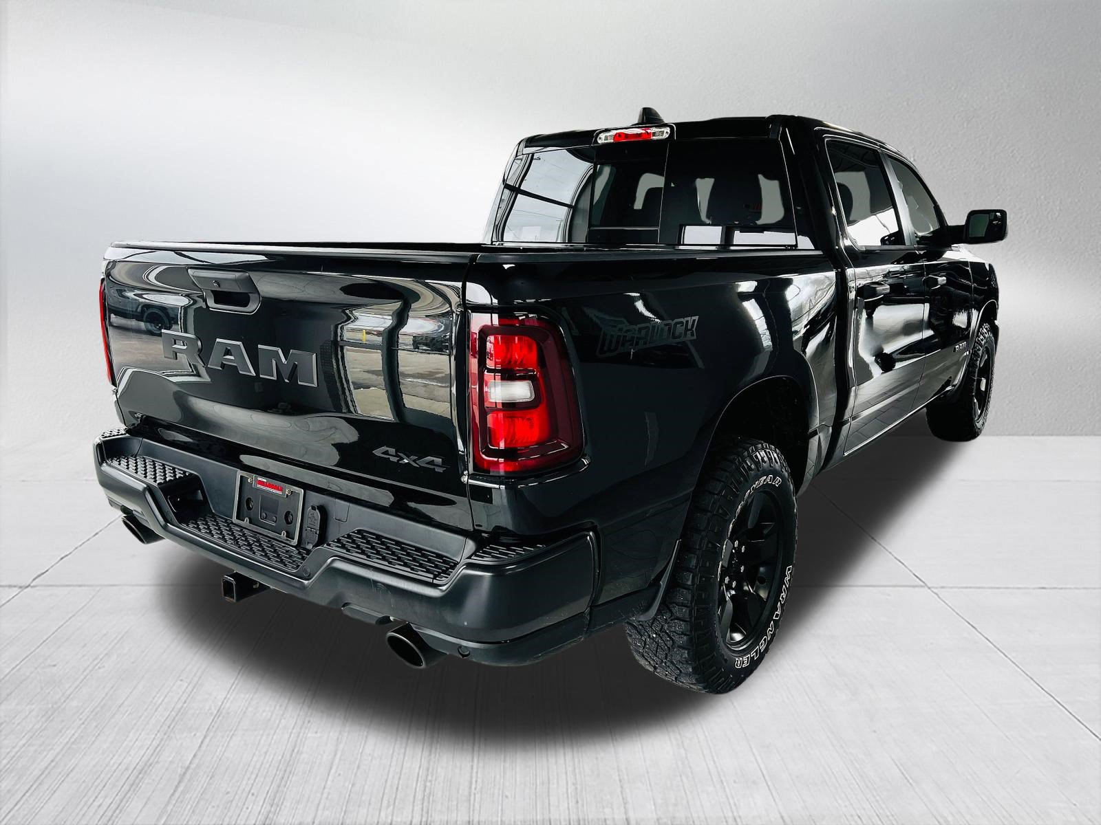 Used 2025 RAM 1500 Warlock AWD/4WD image 6