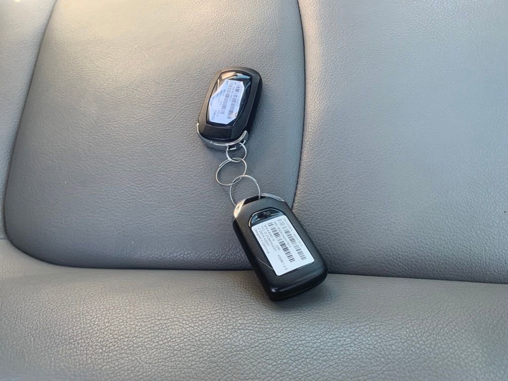 Used 2023 Toyota Sienna XLE image 35