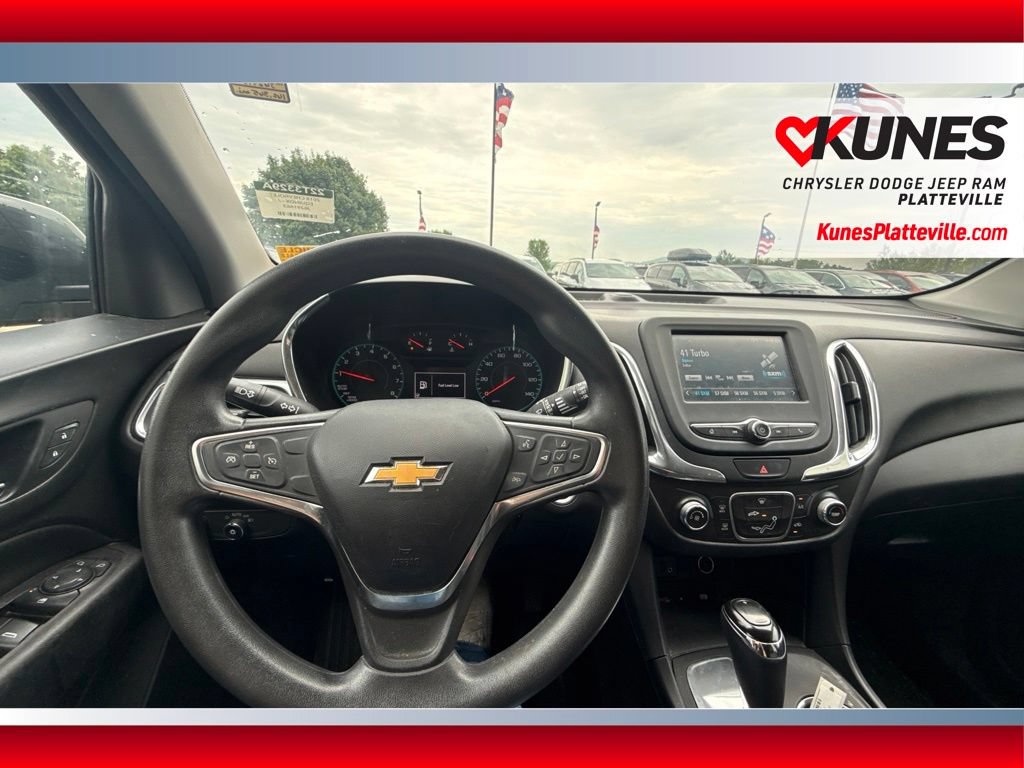 Used 2018 Chevrolet Equinox LT FWD image 14