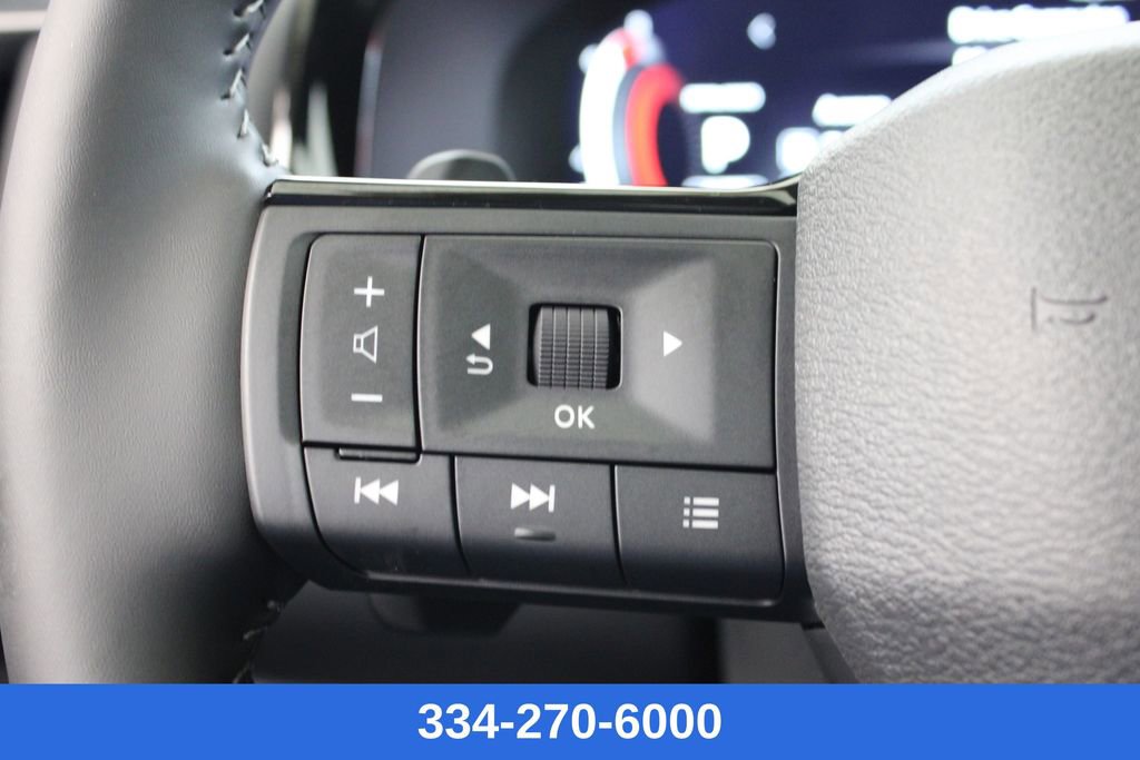 New 2026 Nissan Pathfinder SL image 24