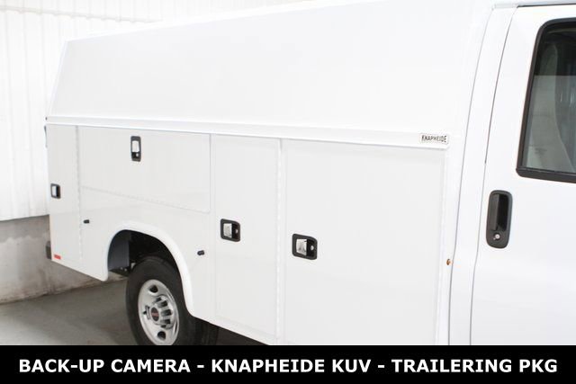 New 2025 GMC Savana 3500 w/ Power Convenience Package image 5