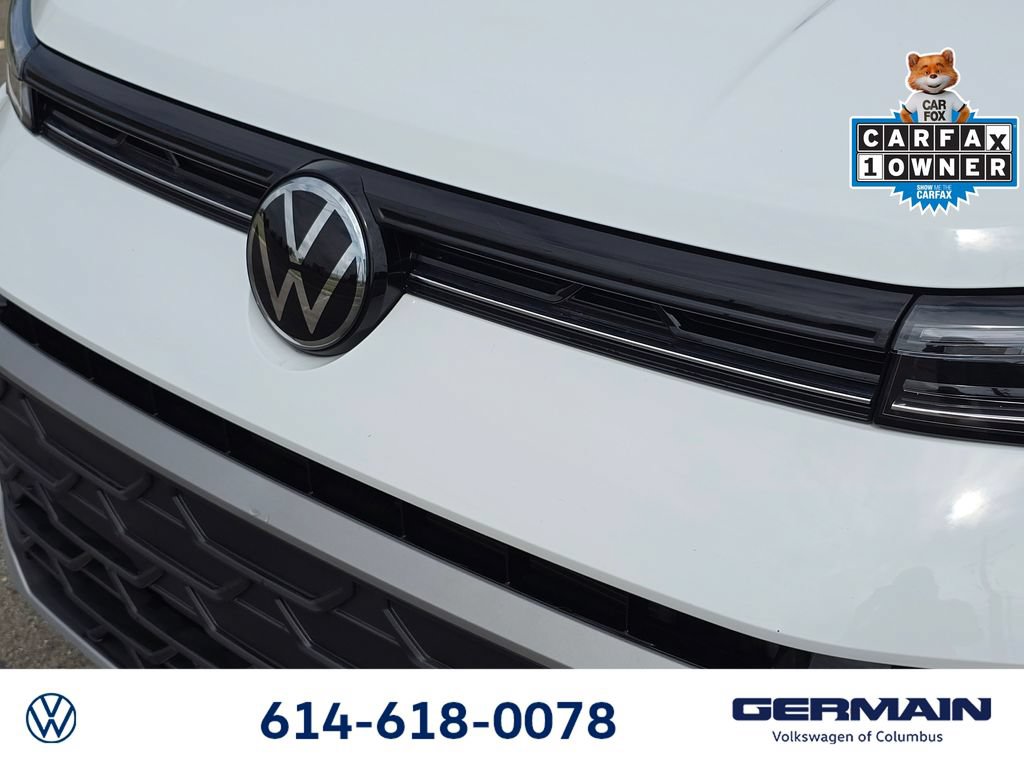 Certified 2025 Volkswagen Taos SE AWD/4WD image 15