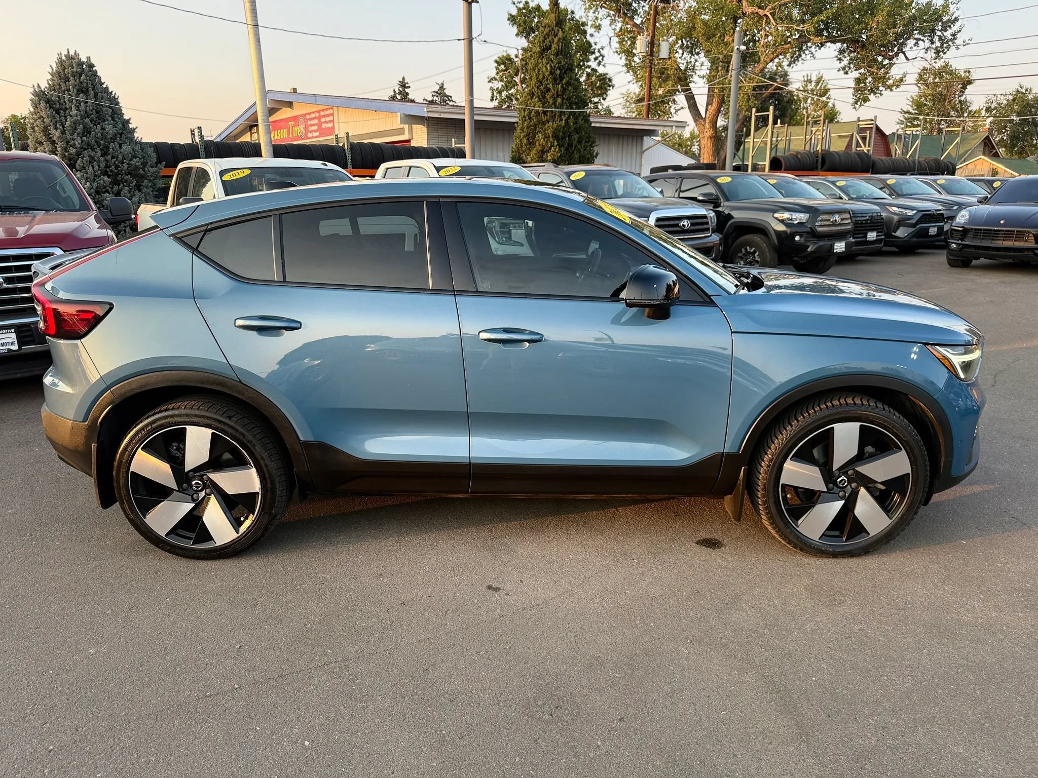 Used 2023 Volvo C40 P8 Recharge Ultimate w/ Protection Package Premier AWD/4WD image 10