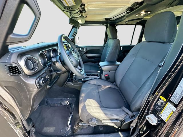 Used 2023 Jeep Wrangler Sport S image 19