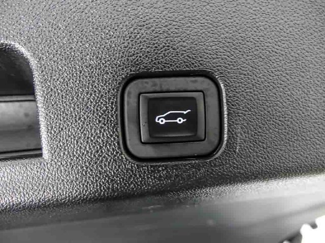 Used 2026 Chevrolet Traverse LT AWD/4WD image 31