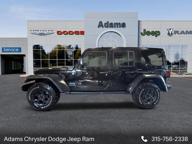 Used 2023 Jeep Wrangler Unlimited w/ Sun & Screen Package image 4