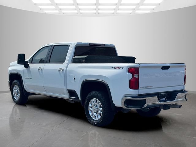 Used 2022 Chevrolet Silverado 2500 LT w/ Convenience Package AWD/4WD image 5