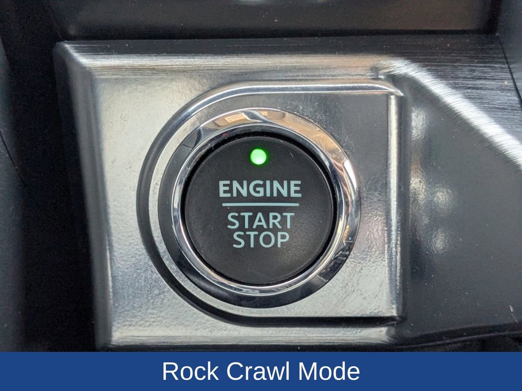 Certified 2023 Ford F150 Lariat w/ Equipment Group 502A High image 28