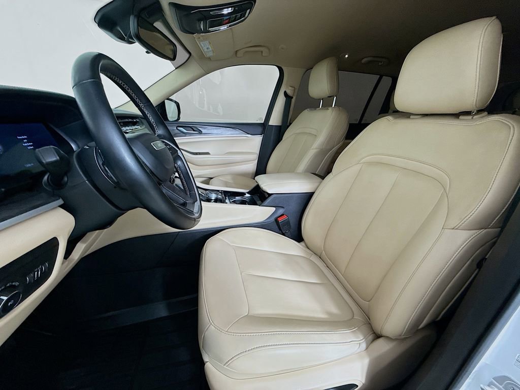 Used 2022 Jeep Grand Cherokee L Limited image 22