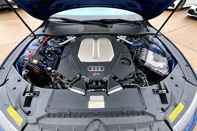 Used 2024 Audi RS 7 Performance w/ Matte Carbon Package image 9
