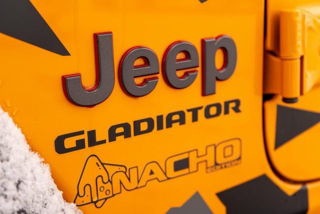 Used 2021 Jeep Gladiator Rubicon w/ Dual Top Group image 10