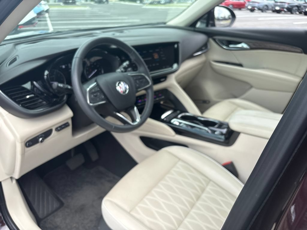 Used 2023 Buick Envision Avenir FWD image 5
