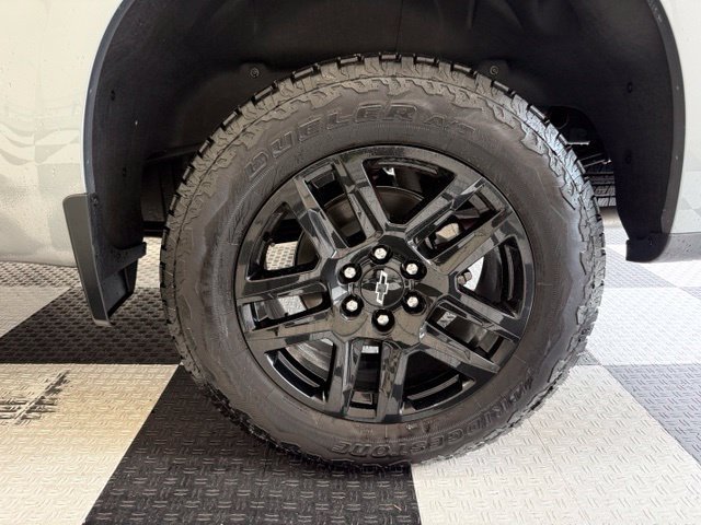 New 2026 Chevrolet Silverado 1500 RST w/ Z71 Off-Road Package AWD/4WD image 11