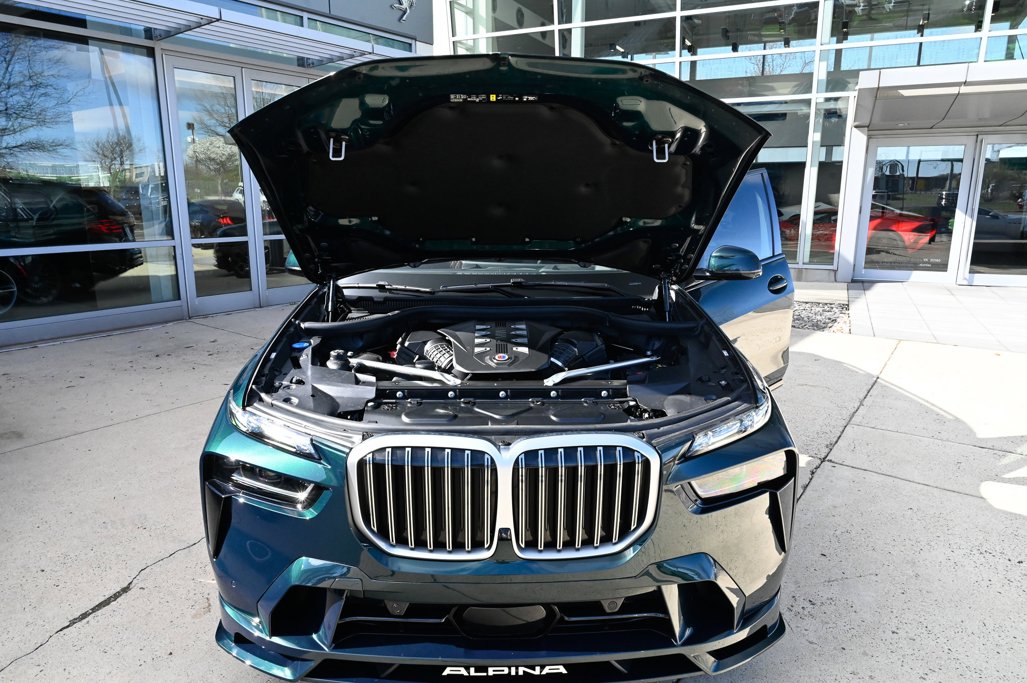 Used 2024 BMW ALPINA XB7 image 63