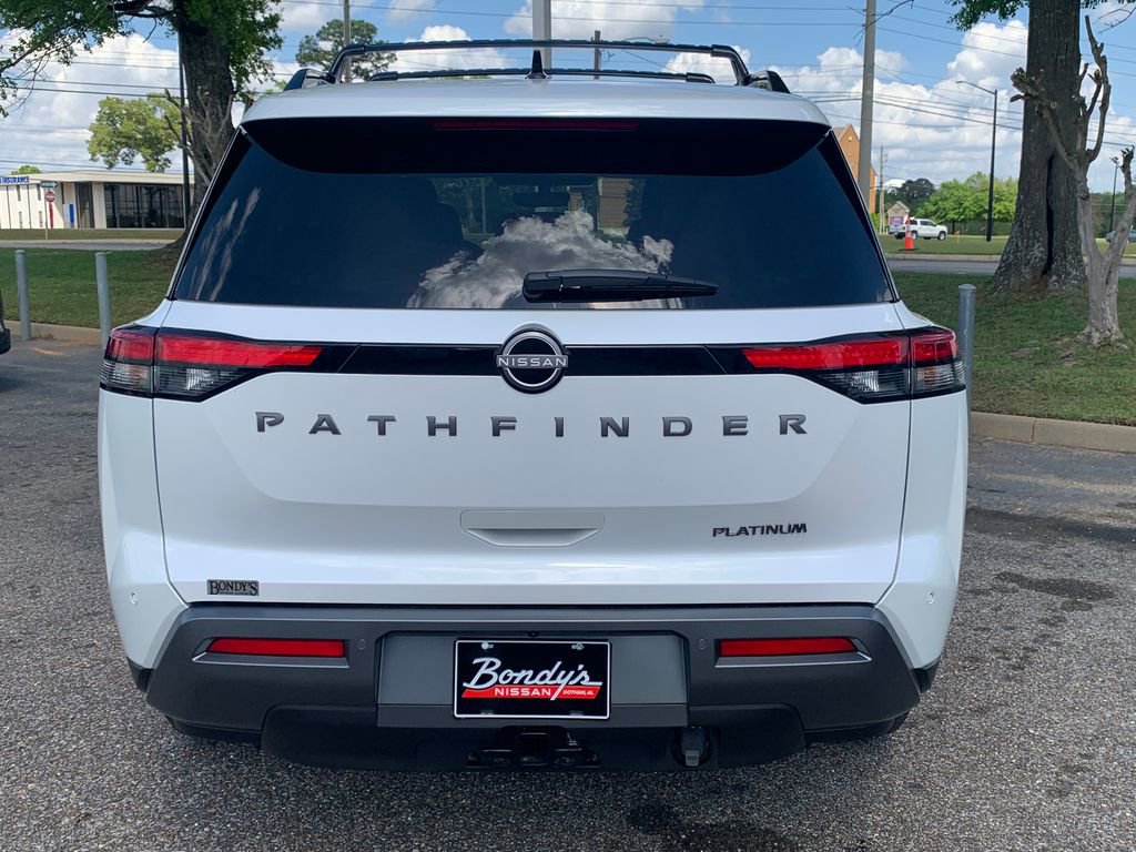 New 2026 Nissan Pathfinder Platinum image 4