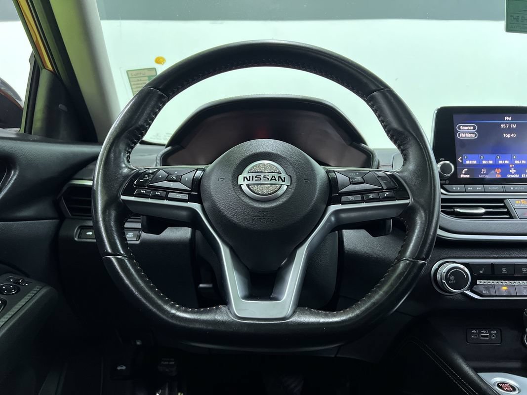 Used 2020 Nissan Altima 2.5 SR w/ Premium Package FWD image 20